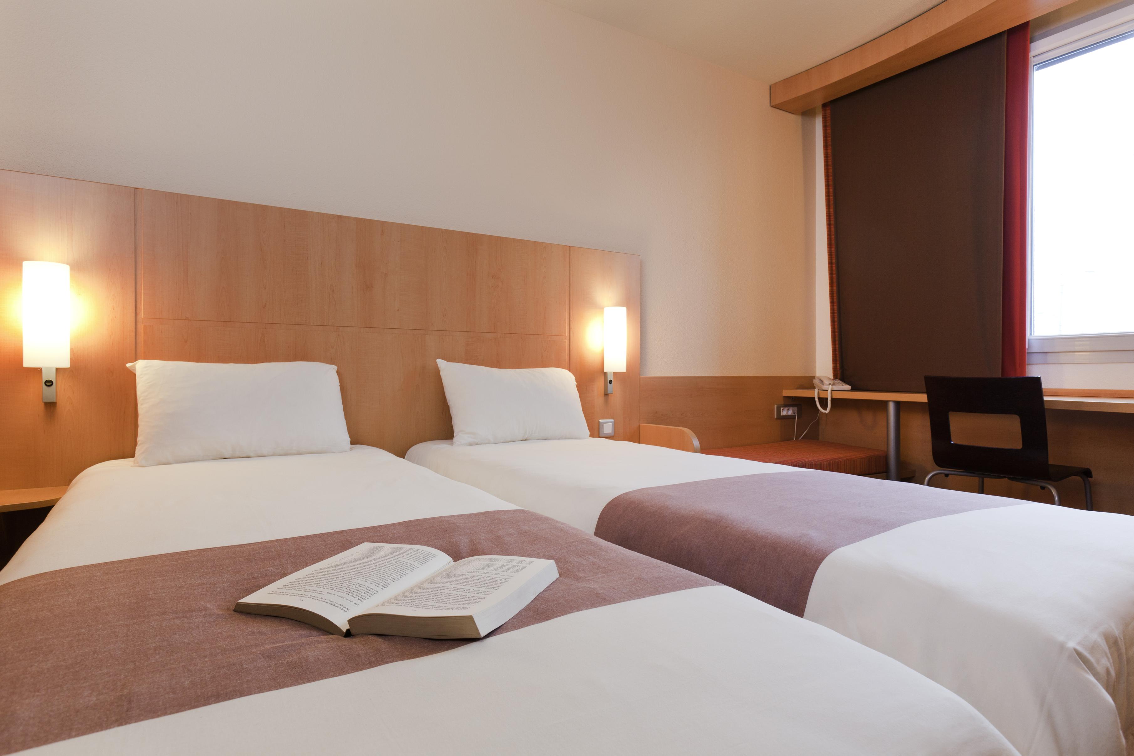 Ibis Messe Airport होटल Zurich